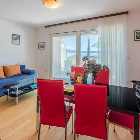 Robic Apartman *