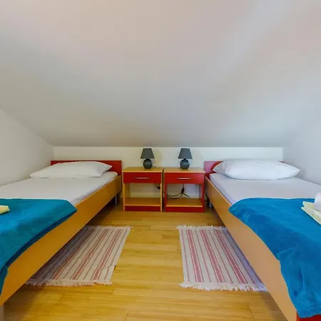 Apartman Robic *