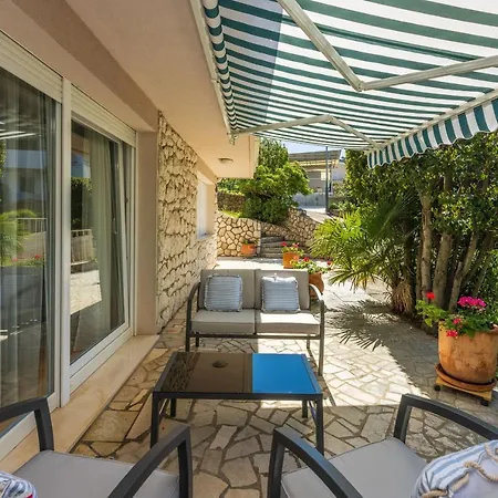 Apartment Robic Selce